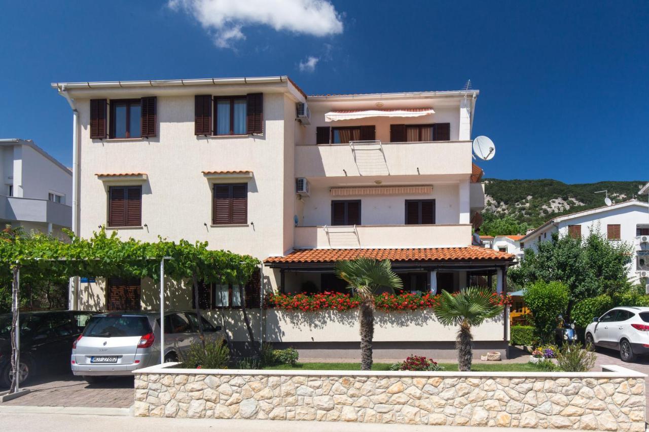 Apartments Dujmovic Ivo 2 Baska  Ngoại thất bức ảnh