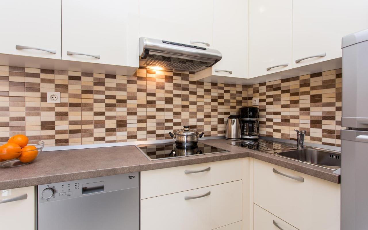 Apartments Dujmovic Ivo 2 Baska  Ngoại thất bức ảnh